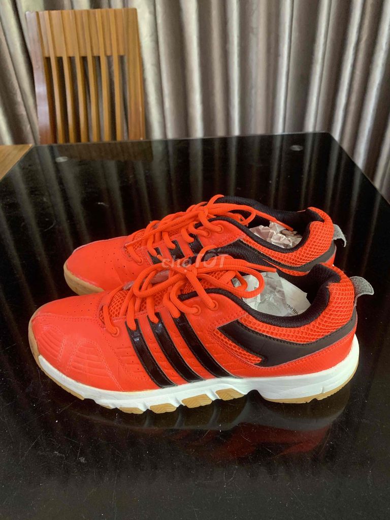 Giày thể thao Adidas nam size 39.5. Mua bán Giày dép tại Quận Sơn Trà Đà Nẵng được đăng bởi phuong anh hình 1