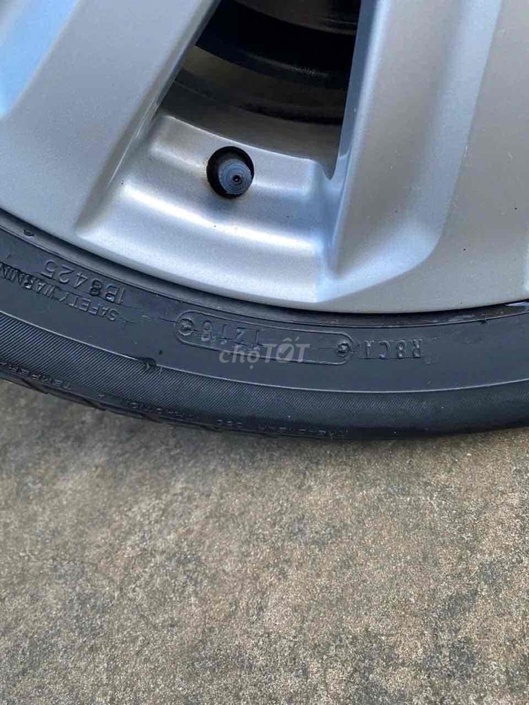 Toyota Vios 2019 1.5E MT - 35000 km.320tr tl. Mua bán Ô tô tại Thành phố Thủ Đức Tp Hồ Chí Minh được đăng bởi LeeB hình 13