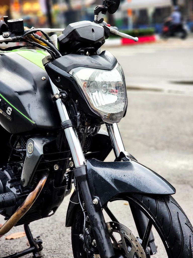 Yamaha Fzs 150 Ver1 Date 2013 Giá hạt dẻ. Mua bán Xe máy tại Quận Bình Thạnh Tp Hồ Chí Minh được đăng bởi Anh Khoa hình 6