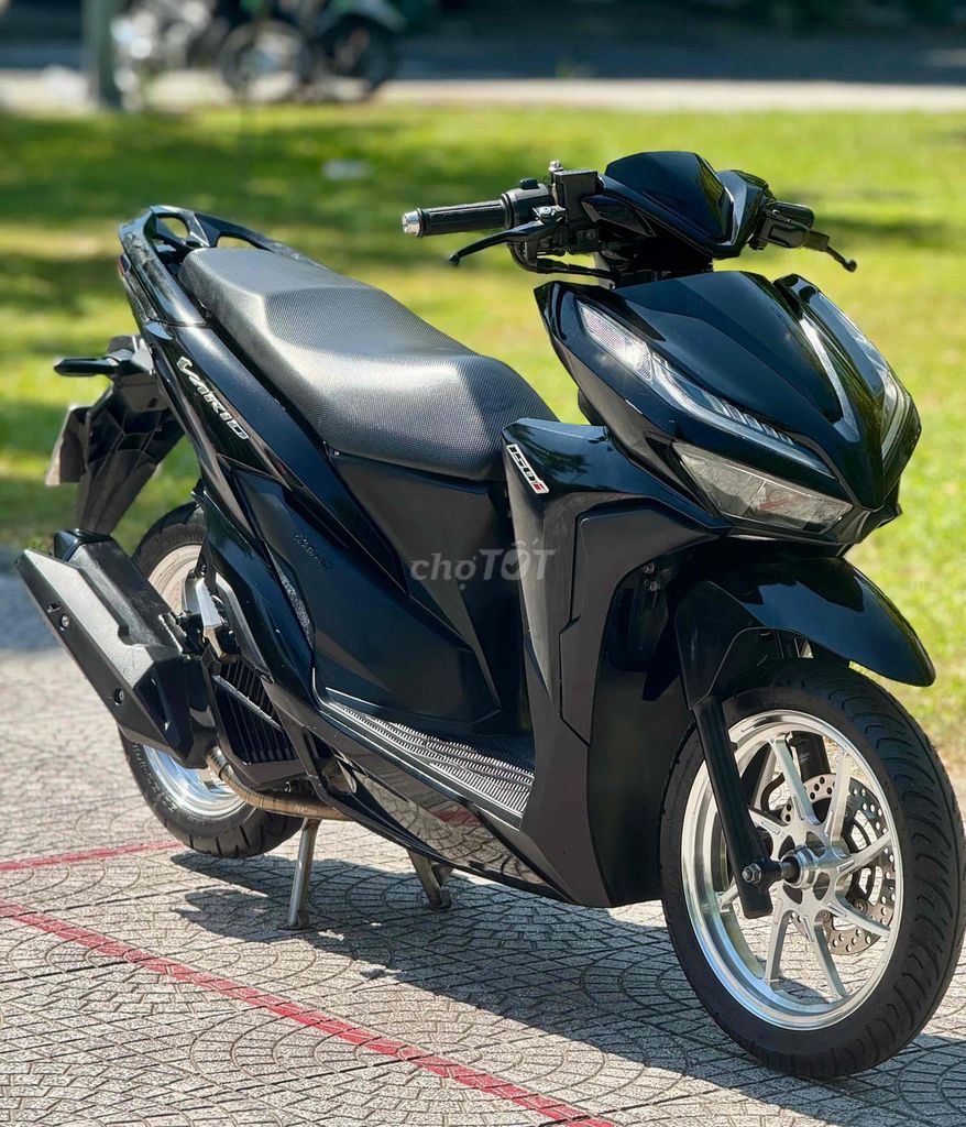 Номерной знак Vario 150 Черный глянцевый 2021 43