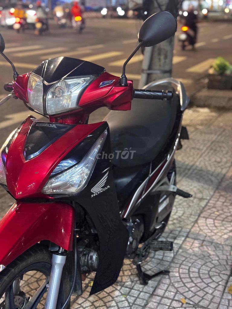Honda Future 125 Fi красный