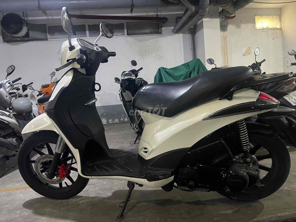 Bán xe tay ga Liberty dáng đẹp long lanh. Mua bán Xe máy tại Thành phố Thủ Đức Tp Hồ Chí Minh được đăng bởi Nylee hình 1