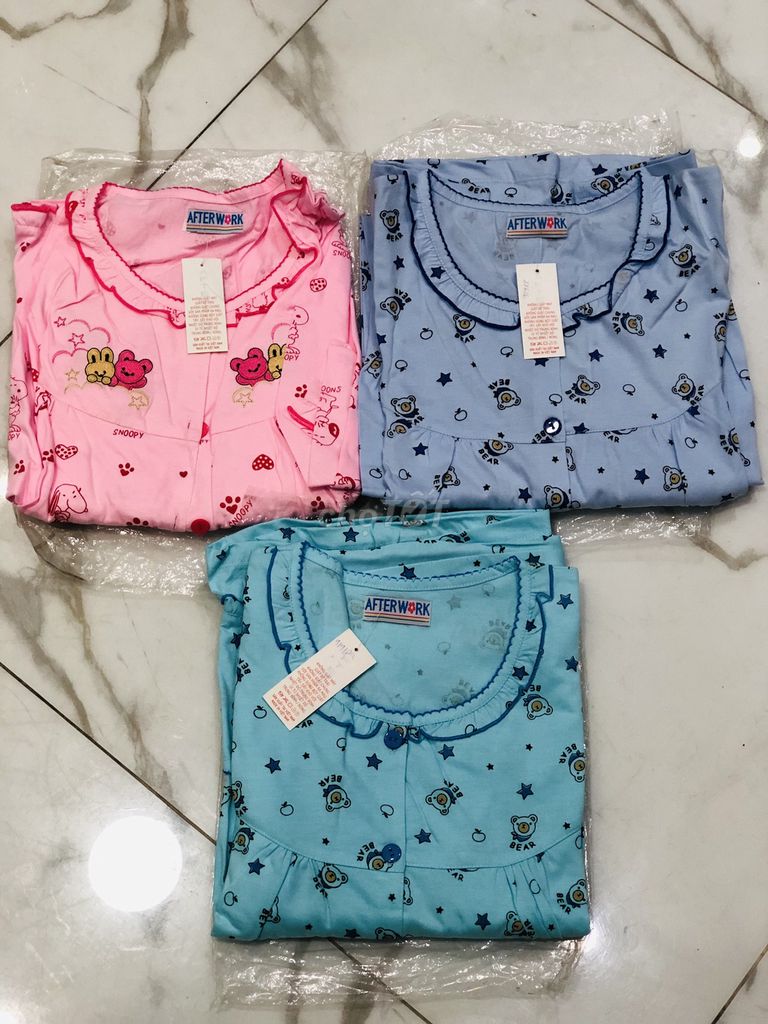 HANH LÝ ĐỒ BỘ  AFTERWORK. Mua bán Quần áo tại Quận 3 Tp Hồ Chí Minh được đăng bởi Bảo Ni hình 1