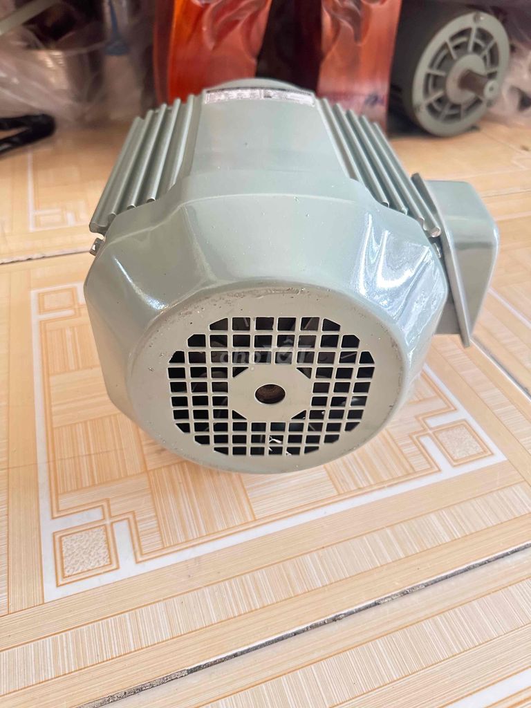 Động cơ điện Hitachi 1.5kw 2hp đời cao tải nặng. Mua bán Đồ chuyên dụng, Giống nuôi trồng tại Quận 12 Tp Hồ Chí Minh được đăng bởi Máy Nén Khí Nhật Bãi hình 1