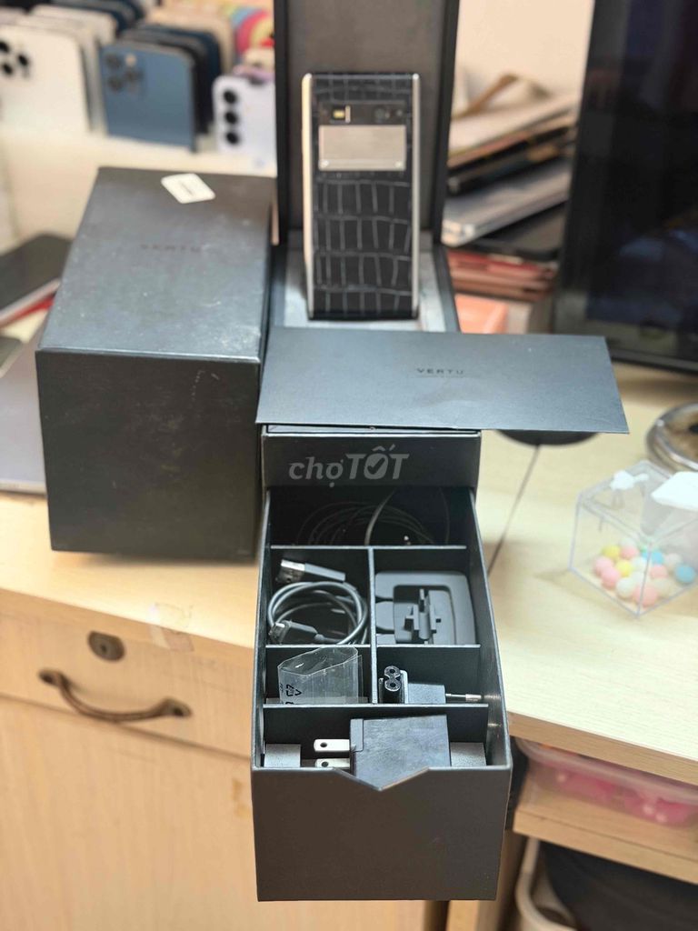 Vertu Aster T Đen Da Đã sử dụng. Mua bán Điện thoại tại Quận 7 Tp Hồ Chí Minh được đăng bởi Tùng tài hình 1