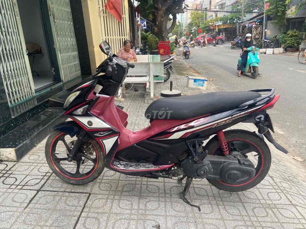 Yamaha Nouvo 4 2009 Черный, Красный