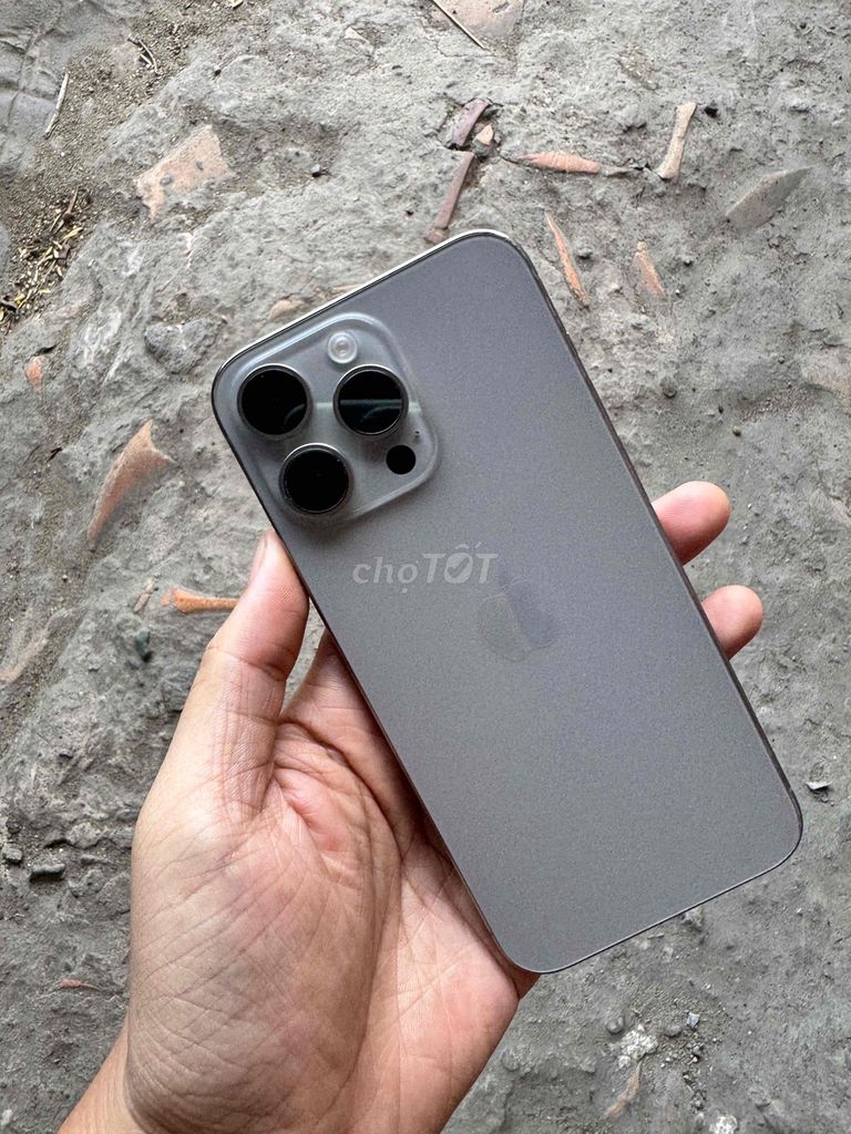 Bán 15Prm 256gb Quốc Tế Vn/a Zin Áp Đẹp🦉. Mua bán Điện thoại tại Thành phố Vĩnh Long Vĩnh Long được đăng bởi Tâm hình 1