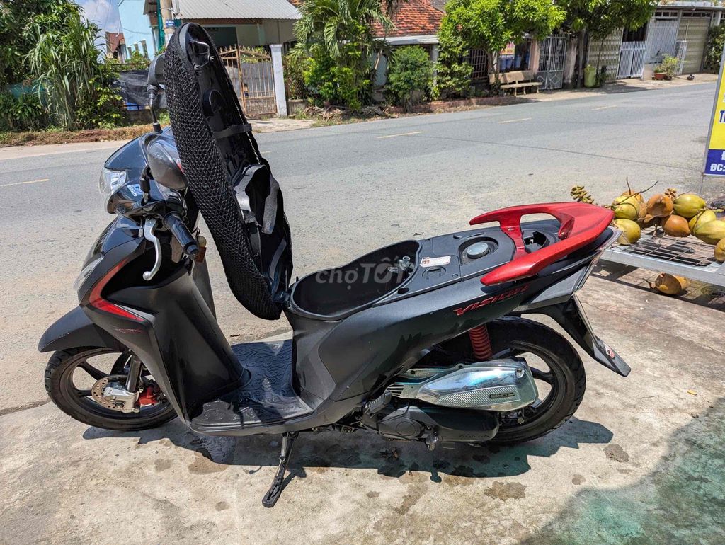 Honda Vision 2018 chính chủ ít đi. Mua bán Xe máy tại Thành phố Tân An Long An được đăng bởi Nguyễn Thanh Nghị hình 6