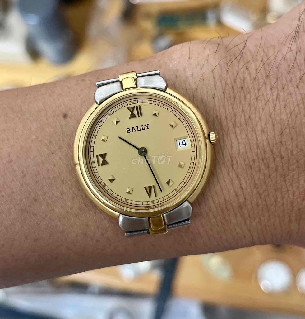 Đồng hồ đeo tay Bally Nam Vàng. Mua bán Đồng hồ tại Quận 12 Tp Hồ Chí Minh được đăng bởi Đồng Hồ Nam Nữ giá bình dân hình 1