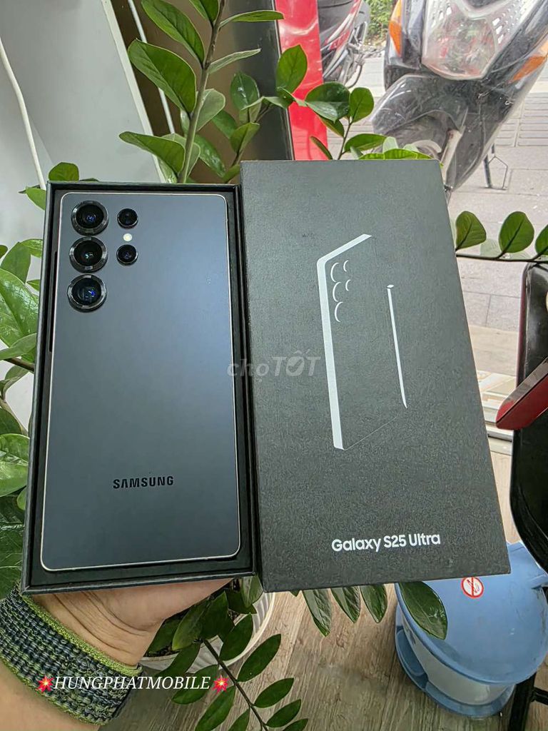 Samsung S25 Ultra 5G 512G Đen Titan SSVN 2 SIM 99%. Mua bán Điện thoại tại Quận Đống Đa Hà Nội được đăng bởi HƯNG PHÁT Mobile hình 1