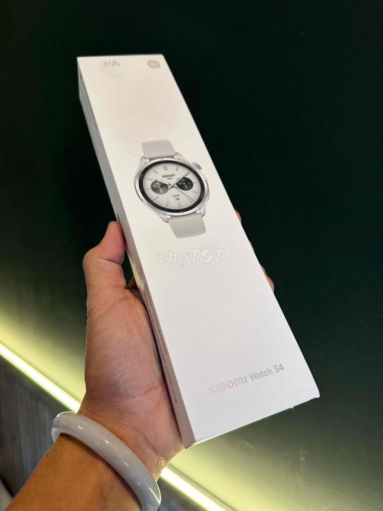 Xiaomi Watch S4 sạc 2 lần BH 12 tháng như mới. Mua bán Thiết bị đeo thông minh tại Thành phố Đà Lạt Lâm Đồng được đăng bởi Lavie Nguyễn  hình 1
