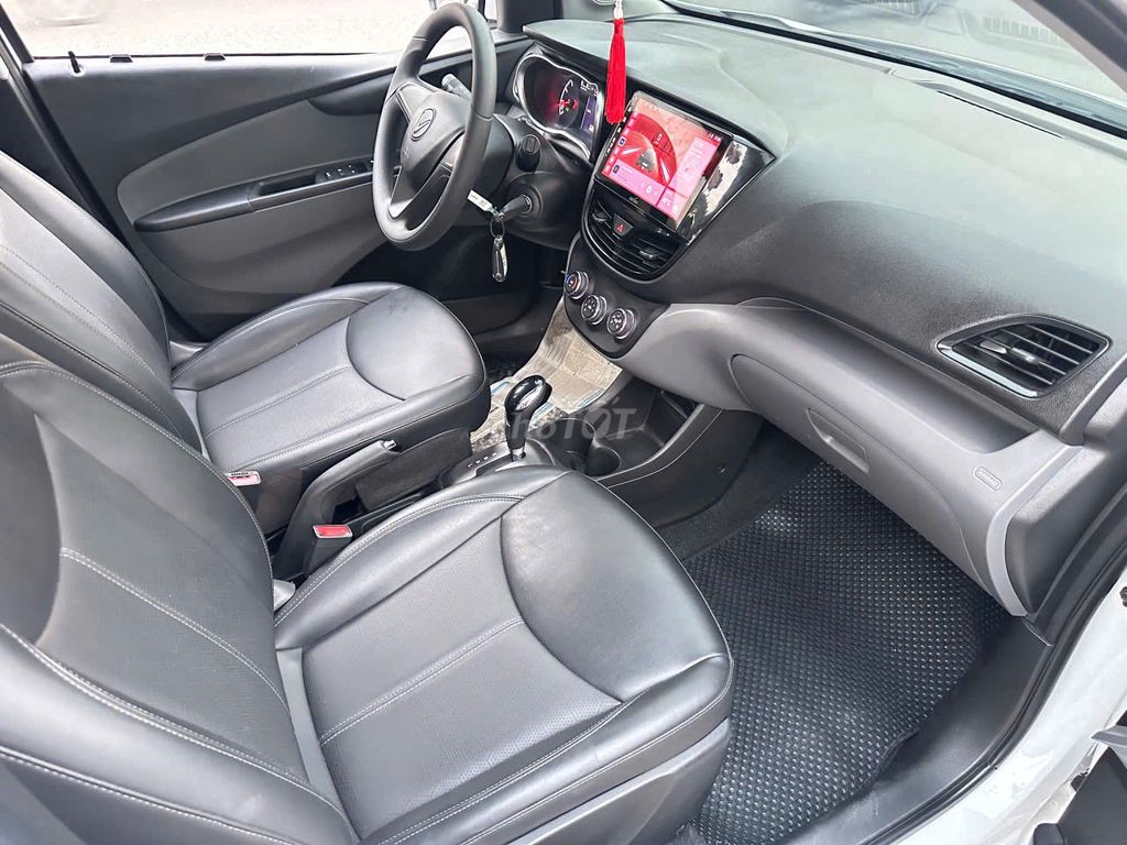 VinFast Fadil 2022 màu trắng. Mua bán Ô tô tại Quận Hoàng Mai Hà Nội được đăng bởi Thanh auto hình 11