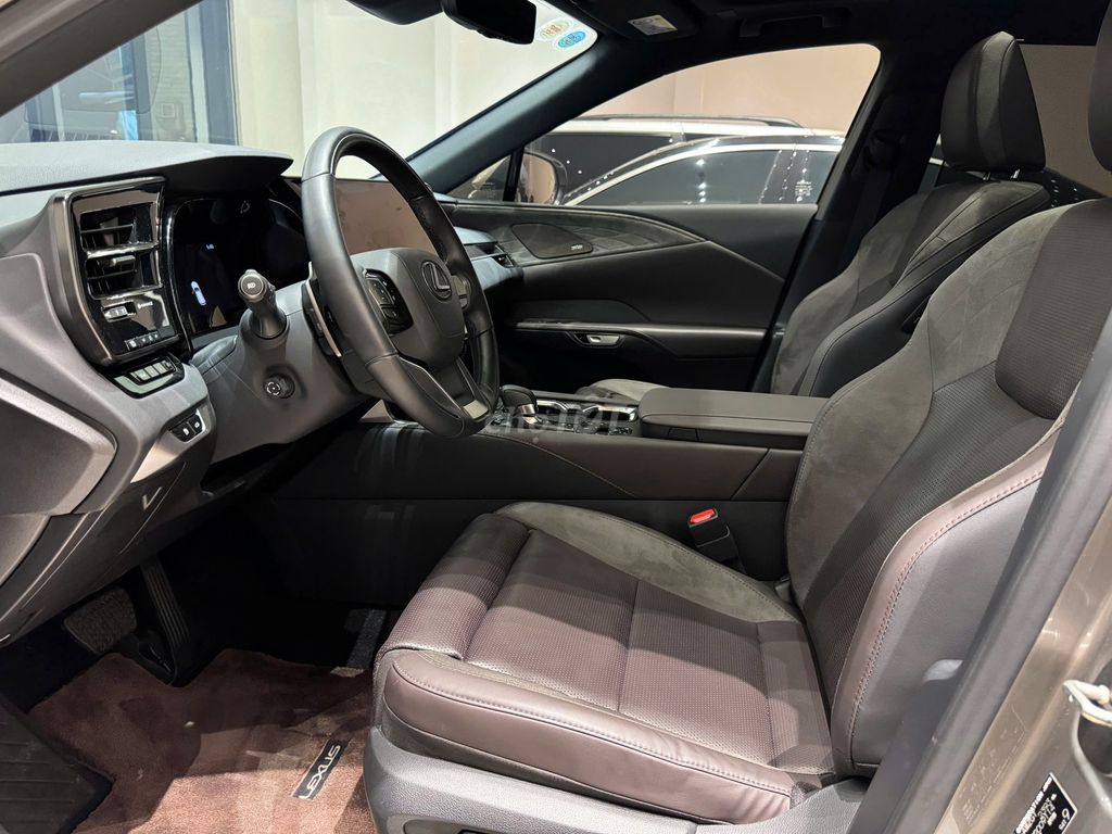 Lexus RX 350 Luxury Model 2024  - 39000 km. Mua bán Ô tô tại Quận Gò Vấp Tp Hồ Chí Minh được đăng bởi Sĩ Minh hình 5