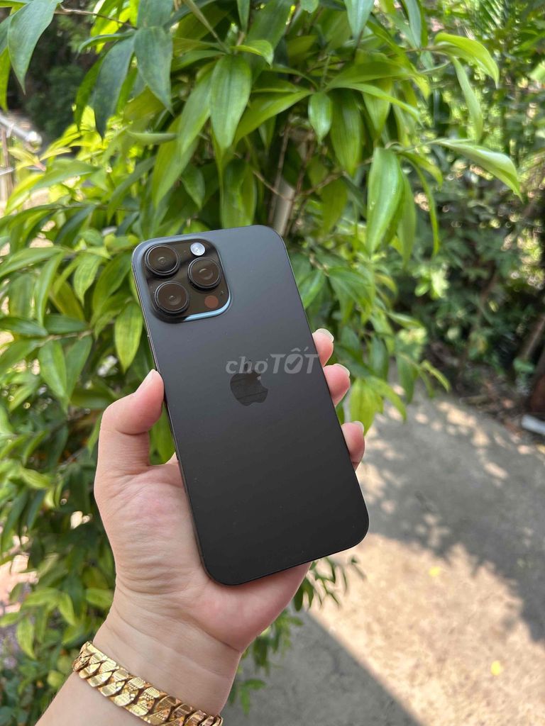 Apple iPhone 16 Pro Max lock 256GB Đen. Mua bán Điện thoại tại Thành phố Thuận An Bình Dương được đăng bởi H O A hình 1