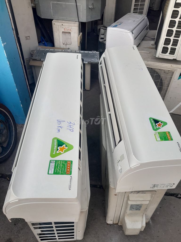 Máy lạnh Daikin FTKC71UVMV 3 Ngựa Inverter 95%