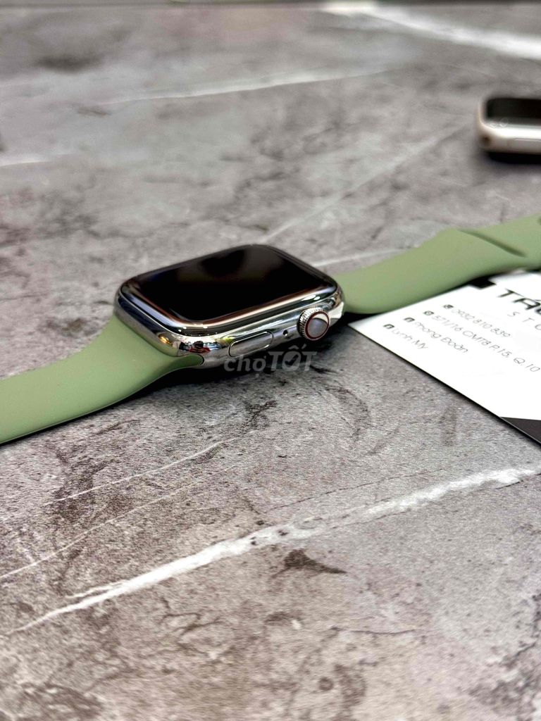 apple wacth S8/45mm thép trắng LL/a 🇺🇸 pin 9x đẹp