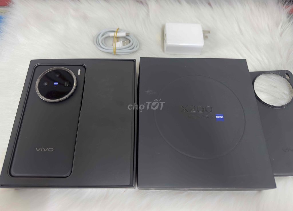Vivo X200 12GB/256GB Pin 97% Nguyên zin. Mua bán Điện thoại tại Quận Ninh Kiều Cần Thơ được đăng bởi ĐIỆN THOẠI GIÁ TỐT UY TÍN  hình 1