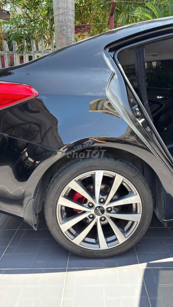 Kia K3 2.0 Бензиновый вьетнамский черный
