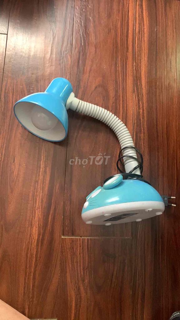 Đèn học kẹt nút bấm giá thương lượng. Mua bán Đèn tại Quận Bình Thạnh Tp Hồ Chí Minh được đăng bởi Dương Văn Đại hình 1