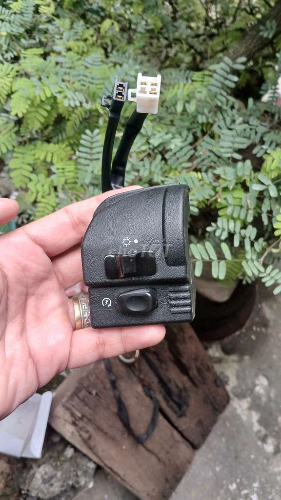 Cụm đề + xi nhan Jupiter FI 2015-2023. Mua bán Phụ tùng xe tại Thành phố Huế Thừa Thiên Huế được đăng bởi Tiệm Da Kiệt 52 Bà Triệu hình 2