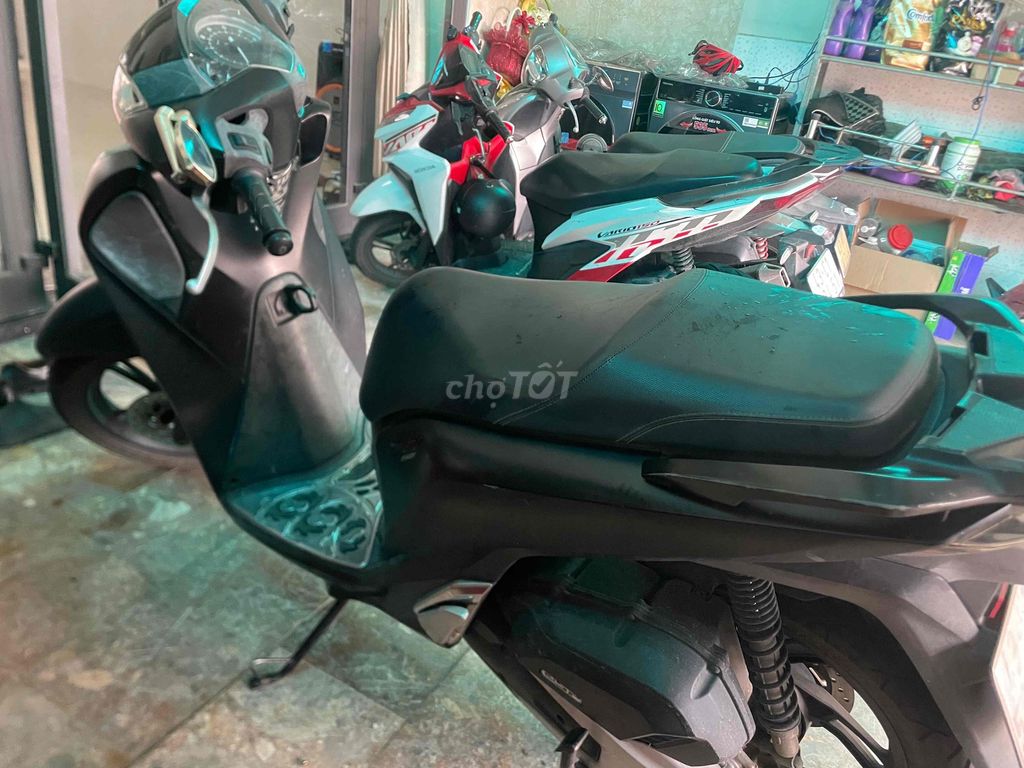 Honda SH 150i Черный, без ABS