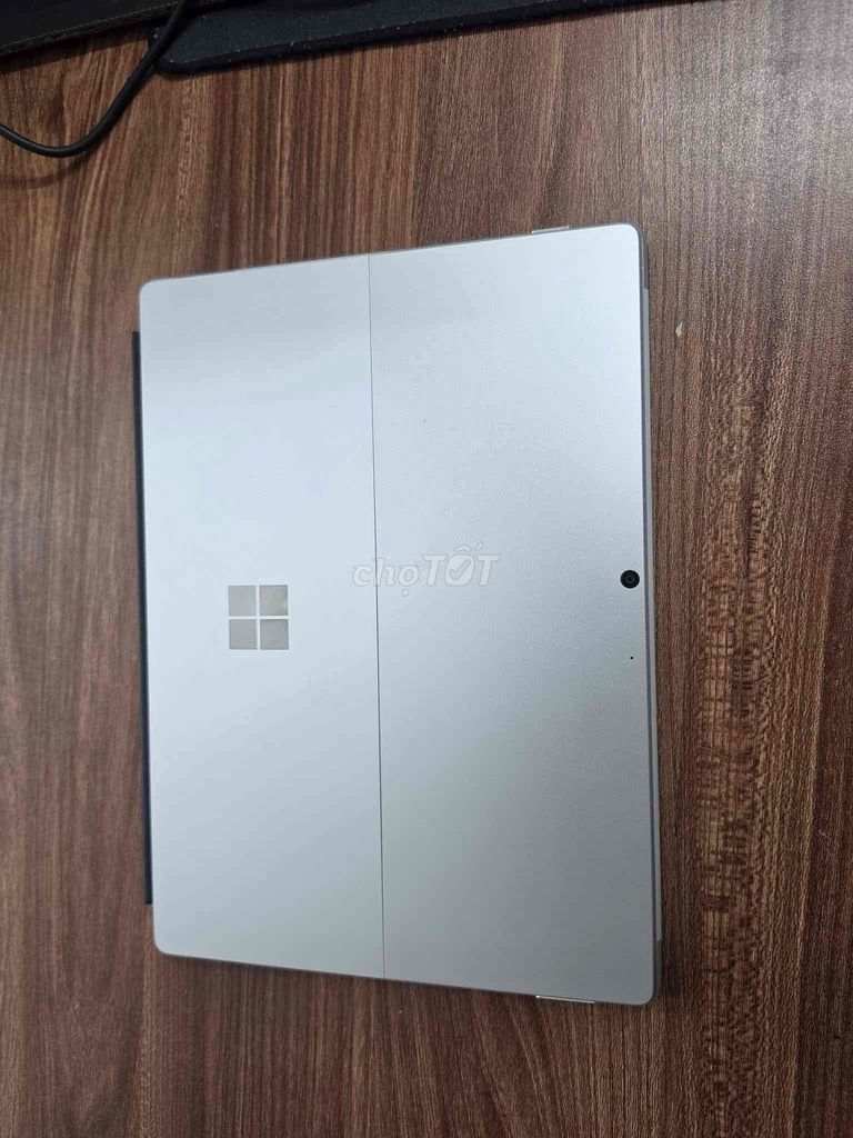 Microsoft Surface Pro 8 i5 8GB/128GB. Mua bán Laptop tại Quận Thanh Xuân Hà Nội được đăng bởi Quan Trinh Van hình 1