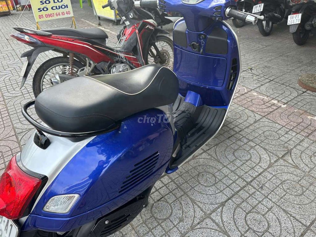 Vespa GTS 300 zin. Mua bán Xe máy tại Quận Ninh Kiều Cần Thơ được đăng bởi Truong hình 3