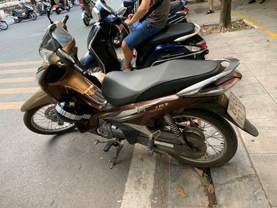 Bán xe Honda Future chính chủ đi. Mua bán Xe máy tại Quận Đống Đa Hà Nội được đăng bởi Tuấn