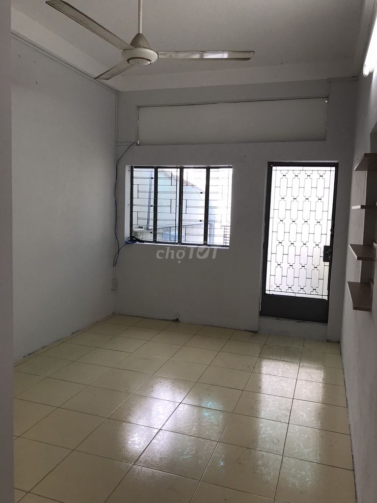 Nhà Phố Quận 4 (Hẻm Xe Hơi)