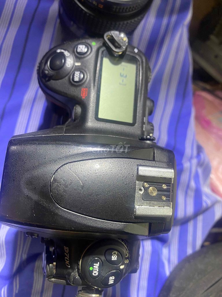 Máy ảnh Nikon D700 ống kính 24-50mm Đen. Mua bán Máy ảnh, Máy quay tại Huyện Thạnh Phú Bến Tre được đăng bởi a khanh hình 1