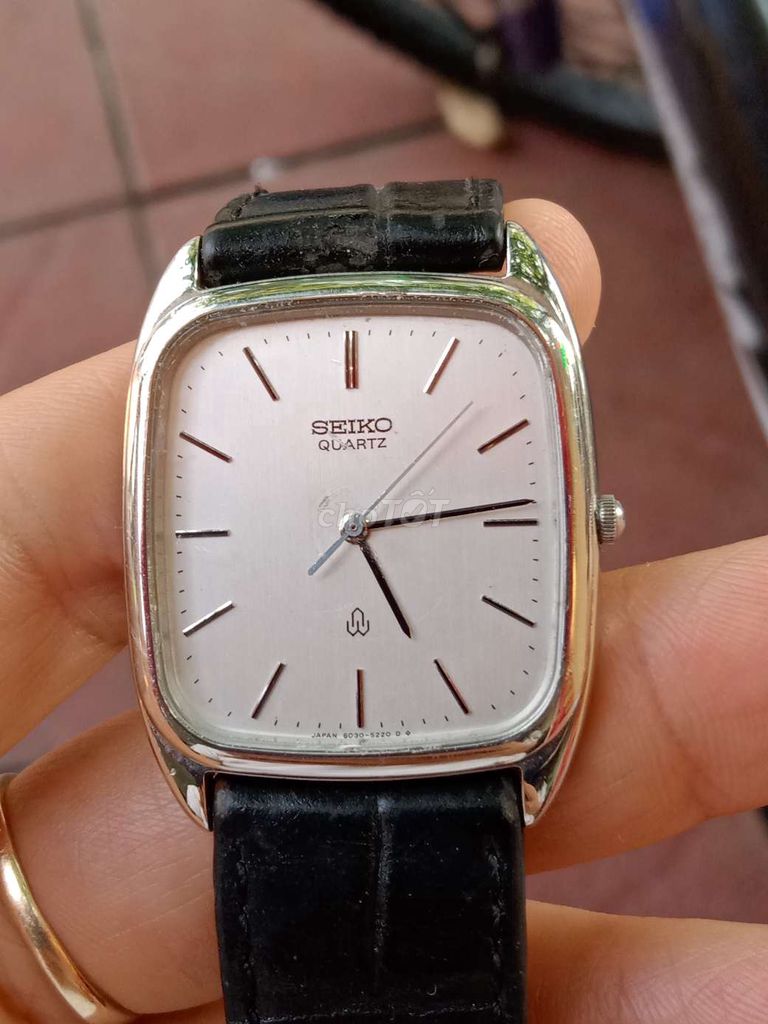 Đồng hồ Seiko Quartz Nam. Mua bán Đồng hồ tại Thành phố Thái Bình Thái Bình được đăng bởi Phạm Thu hình 1