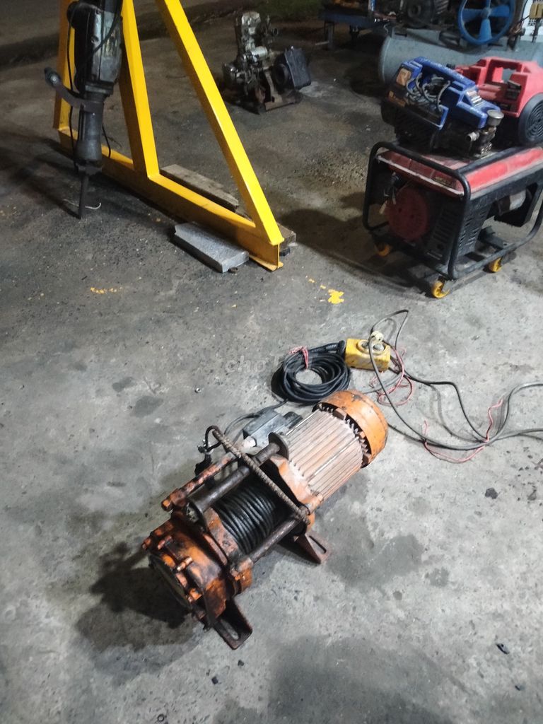 Tời điện TAKASHI SINGL Cam. Mua bán Đồ chuyên dụng, Giống nuôi trồng tại Huyện Đức Hòa Long An được đăng bởi Toan hình 1