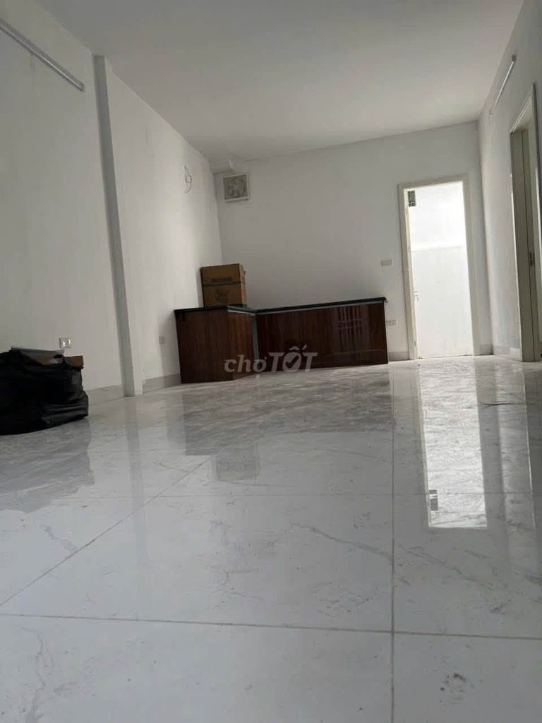 Аренда дома 90м², переулок 135 Дои Кан, Бадинь, с двором