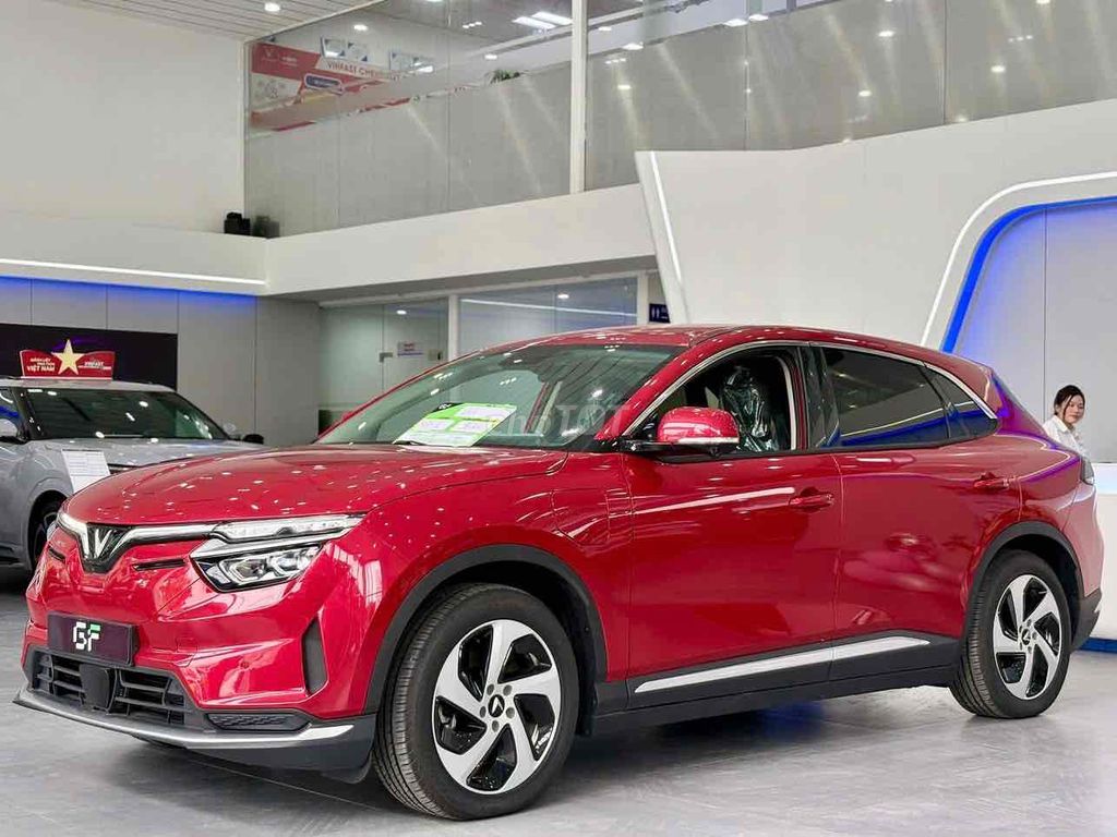 VinFast VF8 2024 S (Kèm pin) - 10 km. Mua bán Ô tô tại Quận Hai Bà Trưng Hà Nội được đăng bởi Vinfast Ocean Park Gia Lâm Hà Nội hình 1