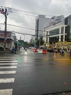 Аренда · 3 комн. · 180 м² · Quận Sơn Trà, ул. nguyễn văn thoại