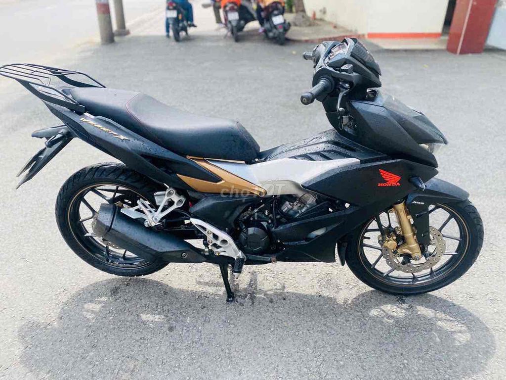 HONDA WINNER X 150cc . ĐK 2020 - HỖ TRỢ GÓP. Mua bán Xe máy tại Quận Gò Vấp Tp Hồ Chí Minh được đăng bởi CẦM ĐỒ NĂM LINH hình 4