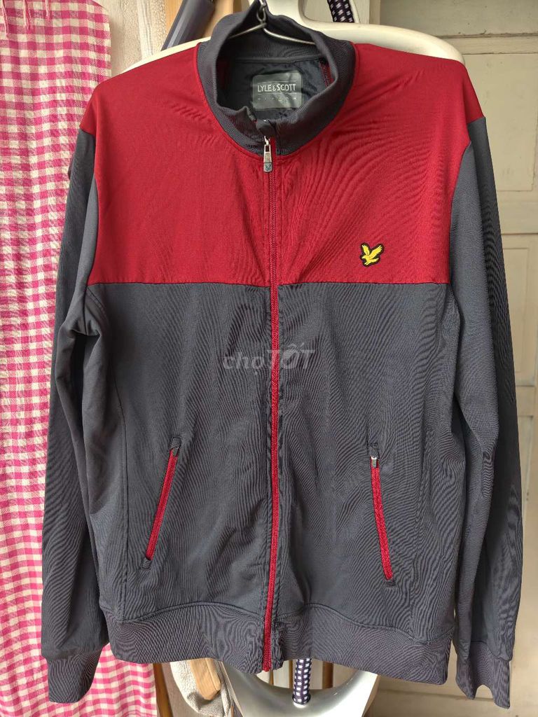 Áo khoác Lyle & Scott Nam L Đỏ Xám. Mua bán Quần áo tại Quận Thanh Xuân Hà Nội được đăng bởi Bụi Đời Giải Phóng hình 1