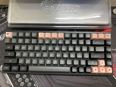 Bàn phím Akko 3084B Plus ASA Blackpink. Mua bán Phụ kiện (Màn hình, Chuột...) tại Quận Thanh Khê Đà Nẵng được đăng bởi Tom