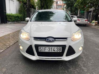 Bán FORD FOCUS 2.0 SPORT 2015 , màu trắng, 5 cửa. Mua bán Ô tô tại Quận Bình Tân Tp Hồ Chí Minh được đăng bởi MR Hiền 