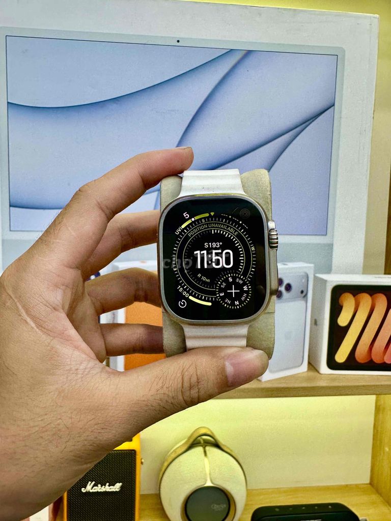Apple Watch Ultra 1 49mm Trắng 85%. Mua bán Thiết bị đeo thông minh tại Quận Thanh Khê Đà Nẵng được đăng bởi Bùi Trung Kiều hình 1