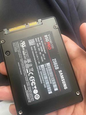 SSD Samsung Pro 256G chất lượng cao cấp sẵn Win. Mua bán Linh kiện (RAM, Card...) tại Quận 1 Tp Hồ Chí Minh được đăng bởi Nguyễn
