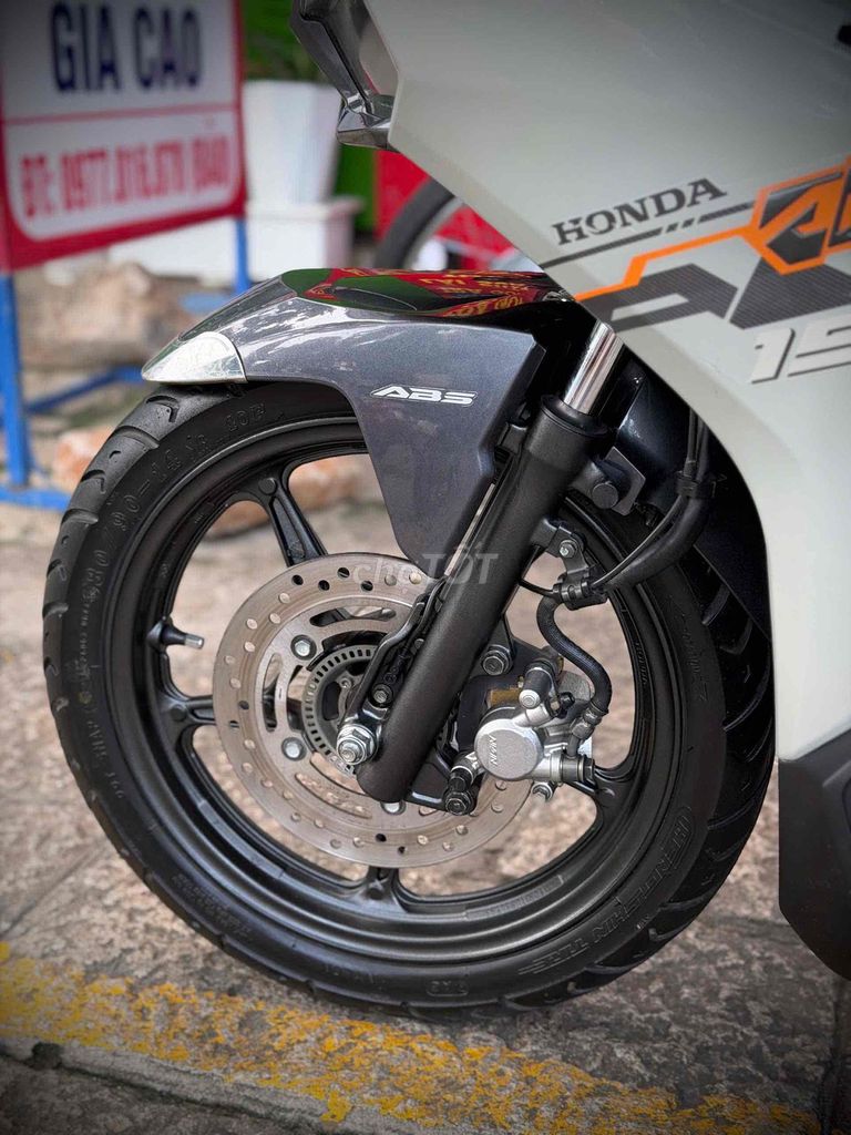 Honda Airblade 150 ABS 2022 от собственника с переоформлением