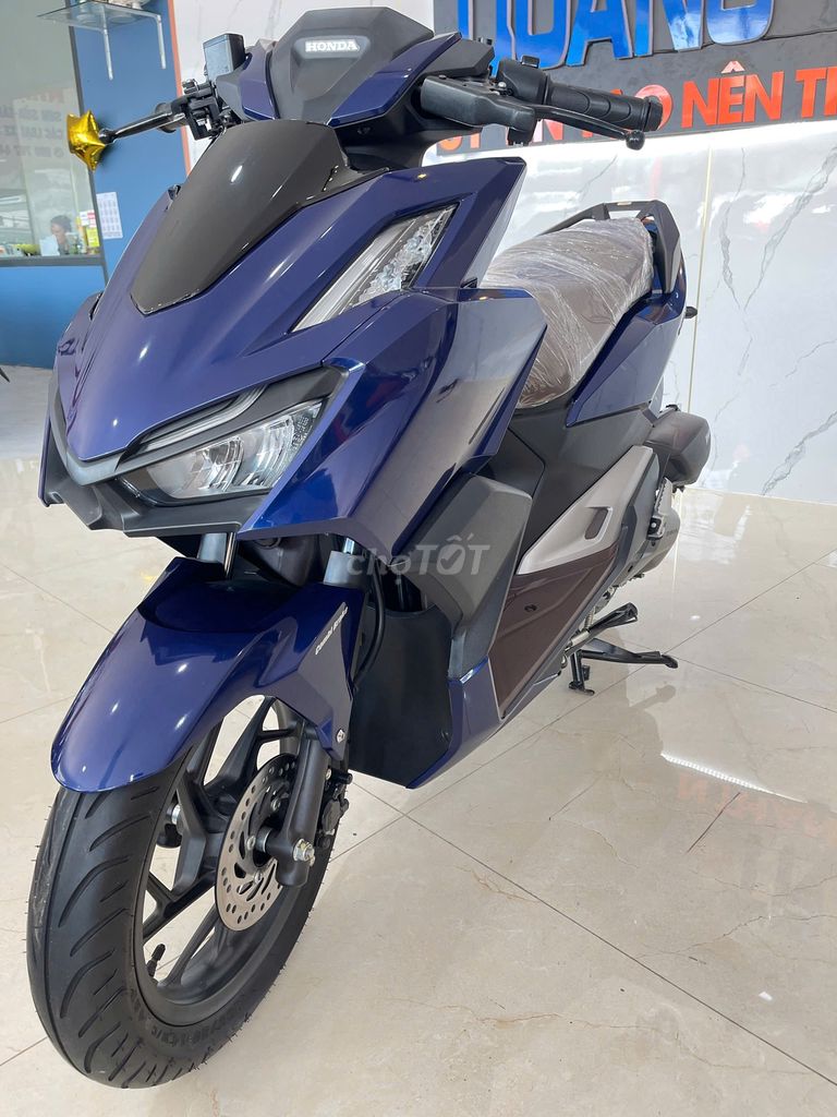Honda vario 160 xe siêu lướt odo 500km 42tr. Mua bán Xe máy tại Quận Ô Môn Cần Thơ được đăng bởi XE MÁY QUANG TRẦN chuyen bán xe trúng thưởng  hình 2