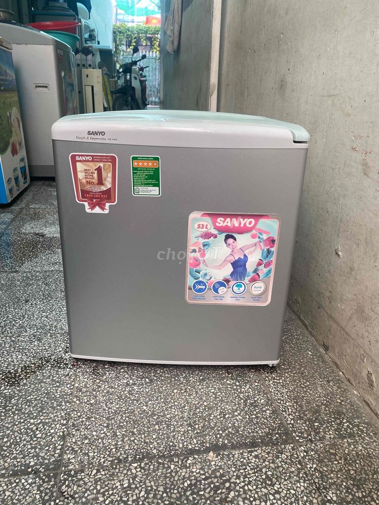 Tủ lạnh mini Sanyo 53L zin còn tốt bán bh6t uy tín. Mua bán Tủ lạnh tại Quận 7 Tp Hồ Chí Minh được đăng bởi Vũ Văn Ngân hình 1