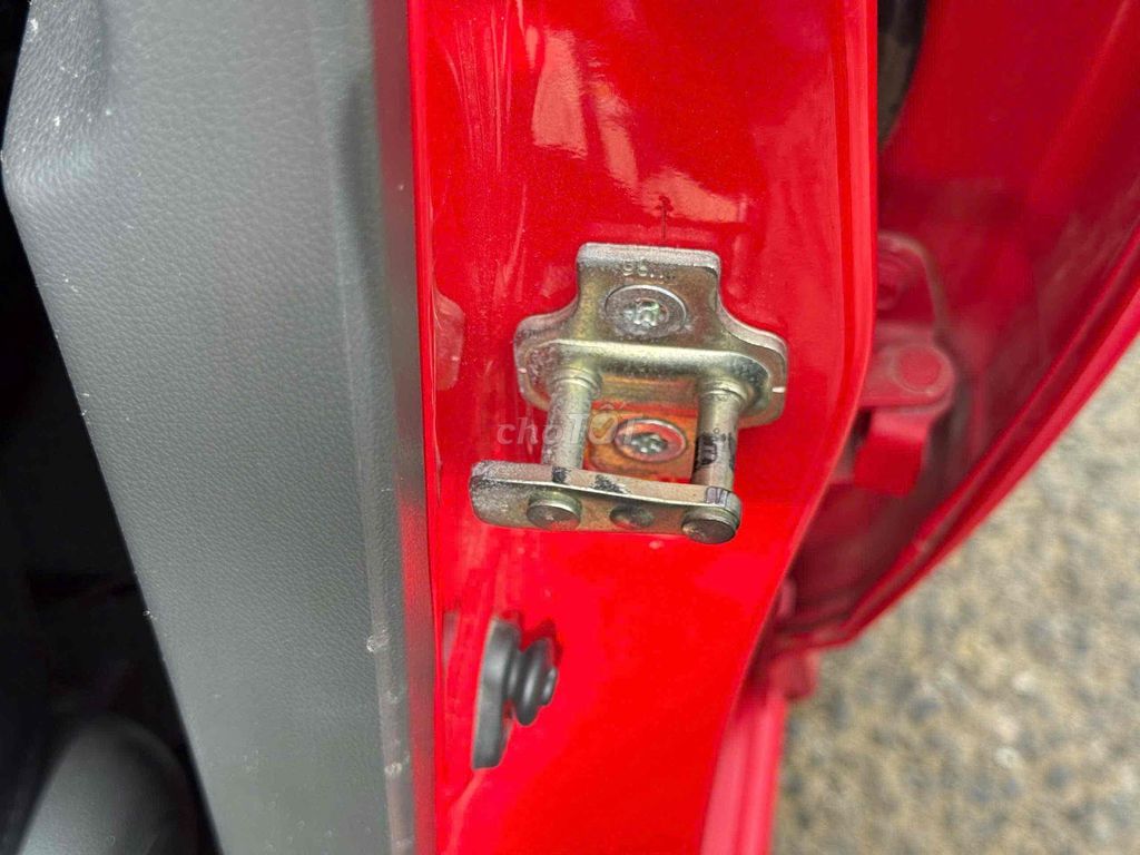 Chevrolet Spark LT 2013 Đỏ 12000 km. Mua bán Ô tô tại Thành phố Dĩ An Bình Dương được đăng bởi tran van Huy hình 5