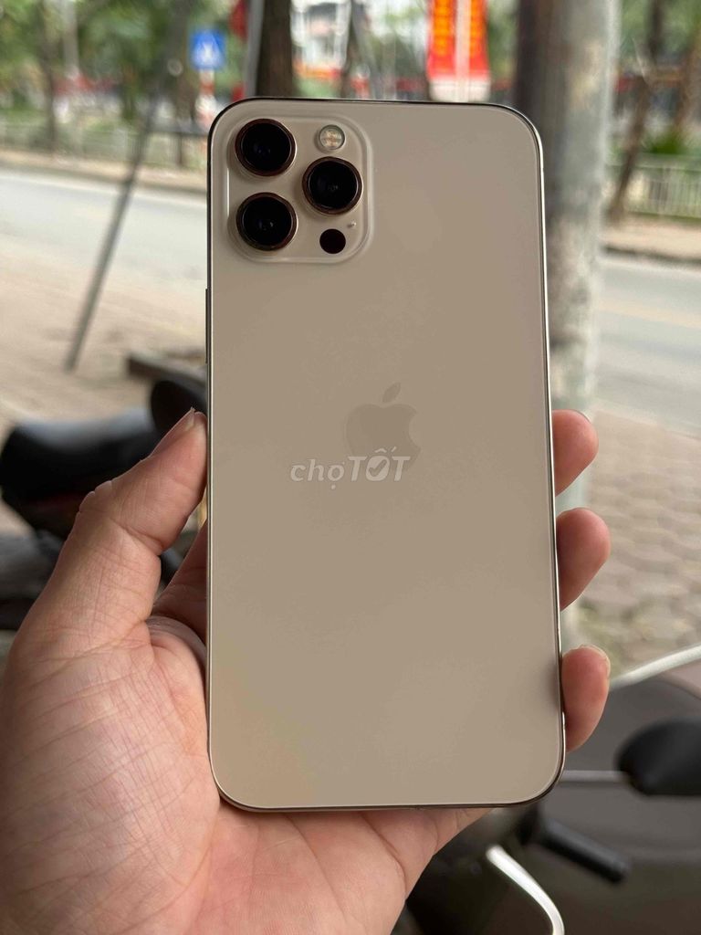 iPhone 12 Pro Max 128GB Vàng. Mua bán Điện thoại tại Quận Thanh Xuân Hà Nội được đăng bởi Linh Nguyễn hình 1