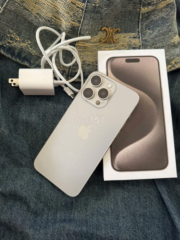 Apple iPhone 15 Pro Max 256GB Bạc. Mua bán Điện thoại tại Thành phố Vũng Tàu Bà Rịa - Vũng Tàu được đăng bởi Hiếu Nguyễn hình 1