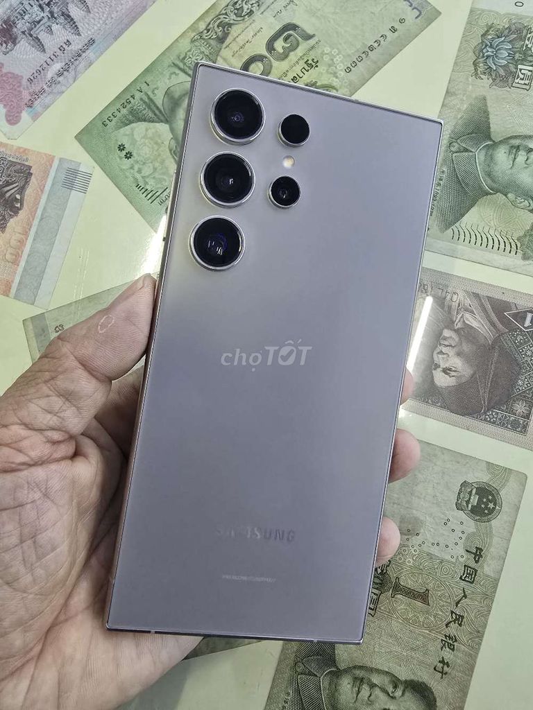 Samsung S24 Ultra 256G Xám SSVN BH T6/2026. Mua bán Điện thoại tại Thành phố Buôn Ma Thuột Đắk Lắk được đăng bởi Lê Nguyễn SmartPhones hình 1