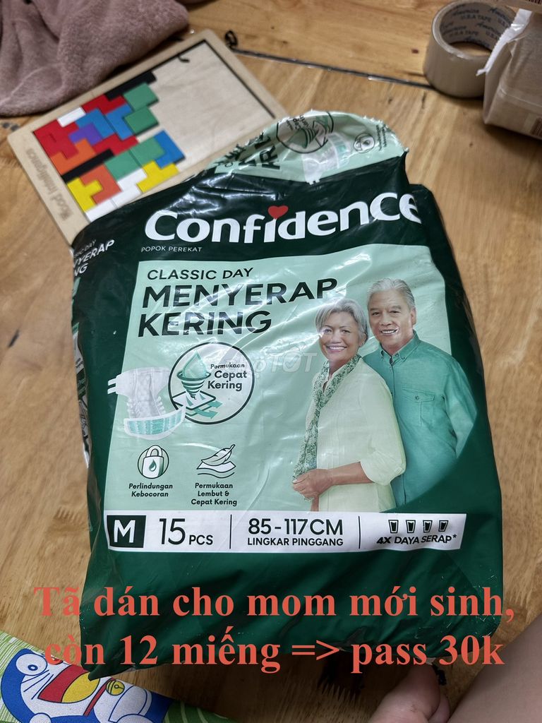 Tã dán người lớn Confidence M 12 miếng. Mua bán Mẹ và bé tại Thành phố Thủ Đức Tp Hồ Chí Minh được đăng bởi Nguyễn hani hình 1