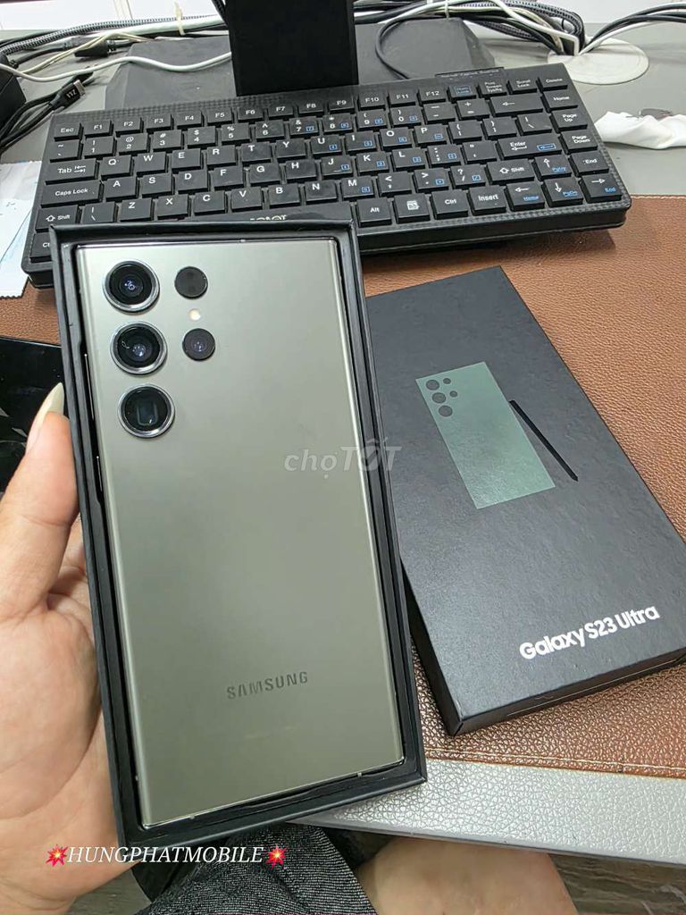 Samsung S23 Ultra 5G 256G SSVN 2 sim Fulbox đẹp 99. Mua bán Điện thoại tại Quận Đống Đa Hà Nội được đăng bởi HƯNG PHÁT Mobile hình 1